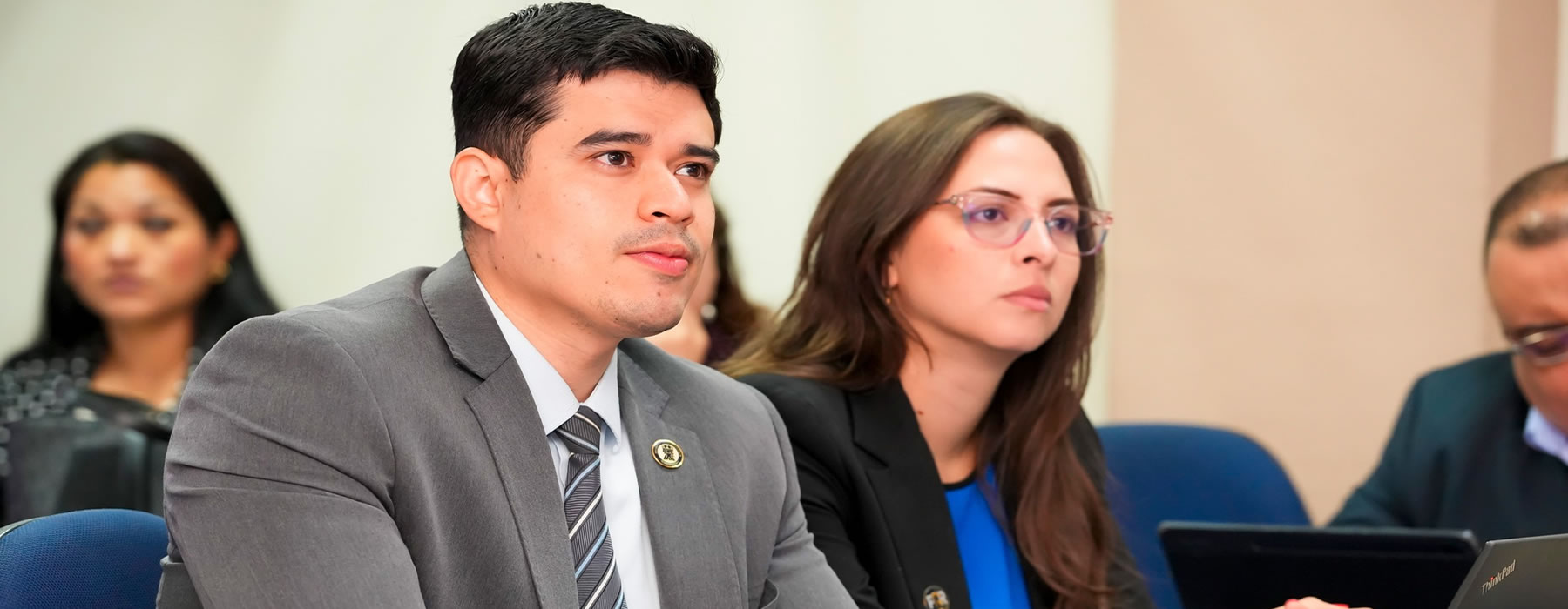 Operadores de justicia analizan procedimientos de ejecución en Derecho de Familia.