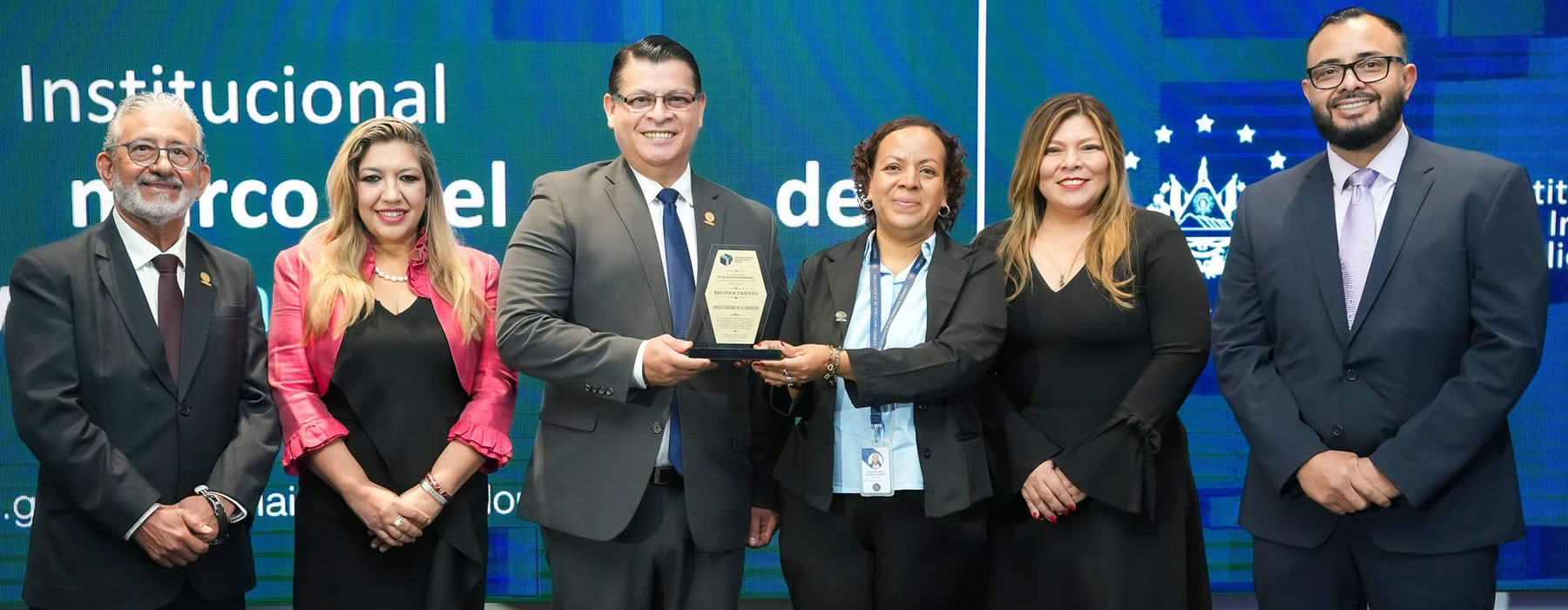 CNJ recibe reconocimiento del IAIP por el cumplimiento de estándares en la gestión documental y la transparencia institucional